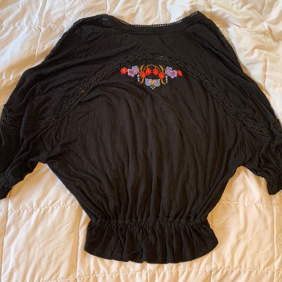 NWT FREE PEOPLE Floral Embroidered Serafina Blouse Top BLACK XS OB993142 - Picture 7 of 9